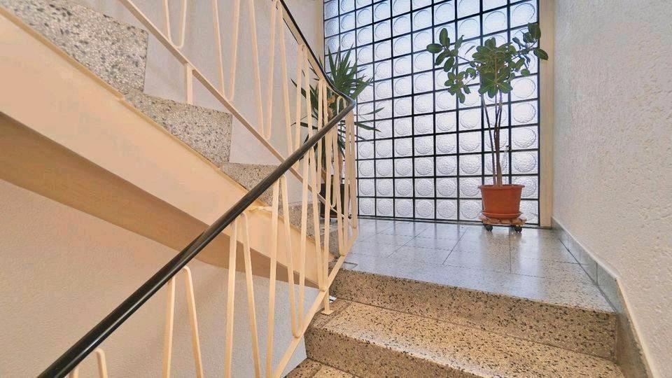 Etagenwohnung Recklinghausen - 3 Zimmer, 66 m&sup2;, 680&euro; | Angebot:25987291