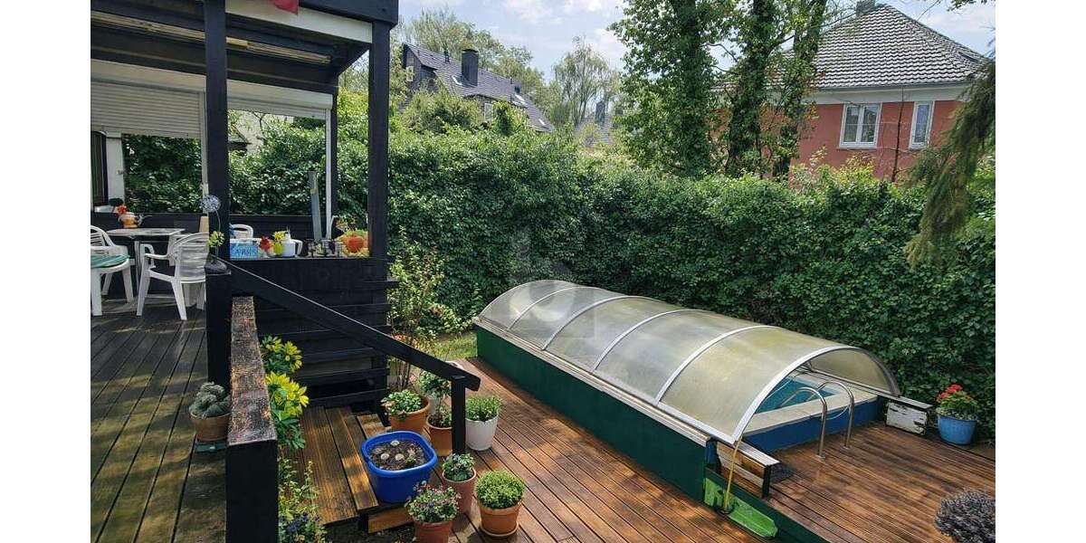 Einfamilienhaus Essen Stadtbezirk IX - 8 Zimmer, 250 m&sup2;, 898.000&euro; | Angebot:25853276