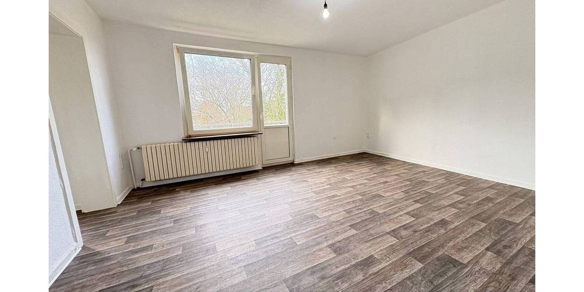 Etagenwohnung Gelsenkirchen Ückendorf - 2 Zimmer, 68 m&sup2;, 450&euro; | Angebot:25679206