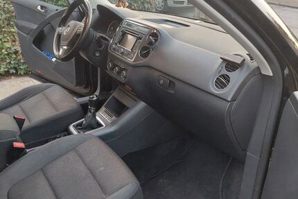 VW Tiguan 190.131 km 6.380 &euro; Hattingen 45525