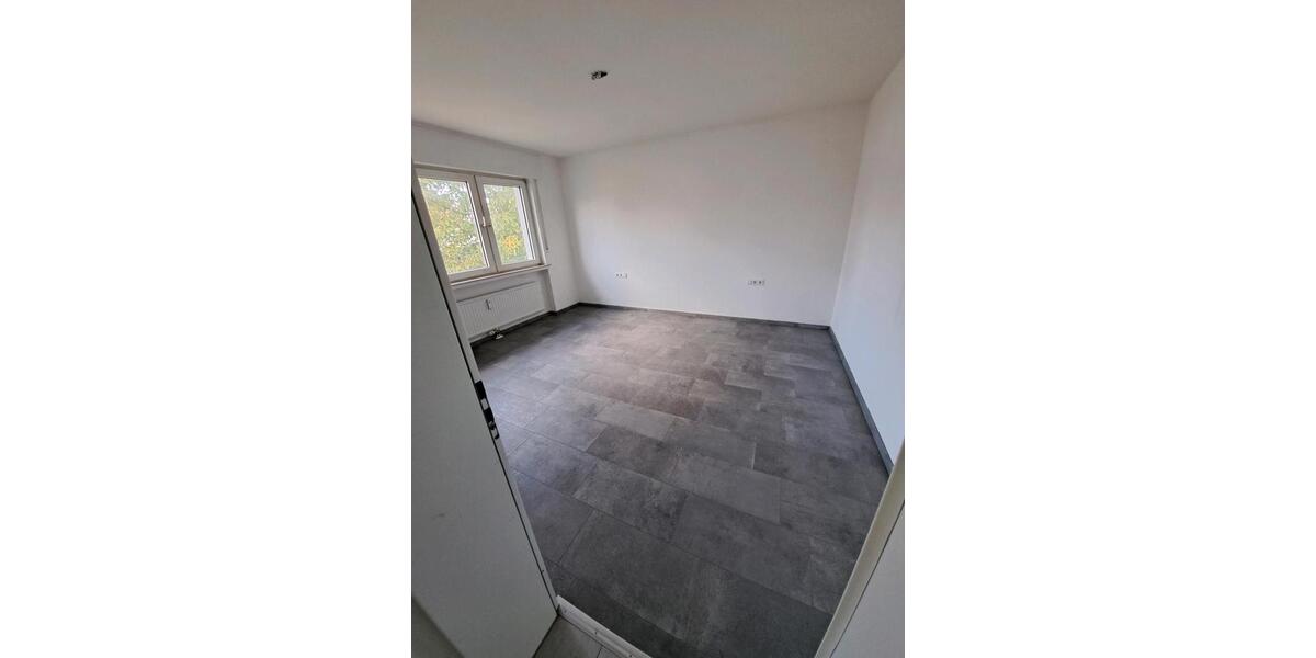 Etagenwohnung Castrop-Rauxel Deinighausen - 3 Zimmer, 84 m&sup2;, 740&euro; | Angebot:25641549