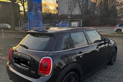 Mini ONE 90.000 km 12.500 &euro; Gelsenkirchen 45897
