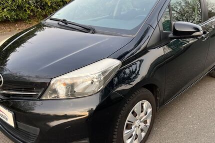 Toyota Yaris 154.000 km 4.200 &euro; Witten 58454