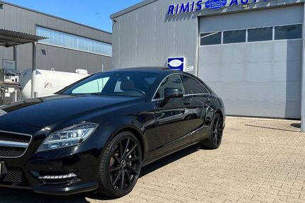 Mercedes-Benz CLS 500 130.000 km 34.999 &euro; Gelsenkirchen 45884