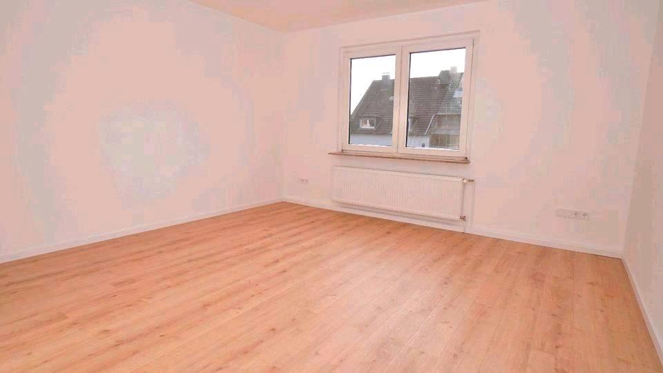 Etagenwohnung Recklinghausen - 3 Zimmer, 66 m&sup2;, 680&euro; | Angebot:25987291