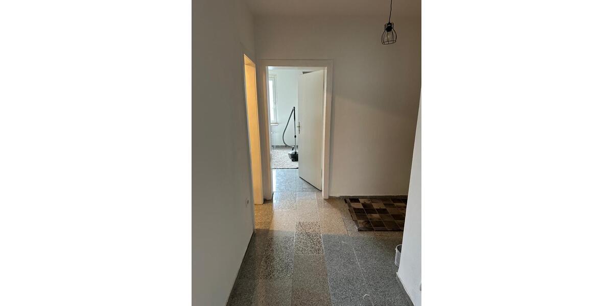 Etagenwohnung Essen Stadtbezirk VI - 2 Zimmer, 55 m&sup2;, 620&euro; | Angebot:25935298