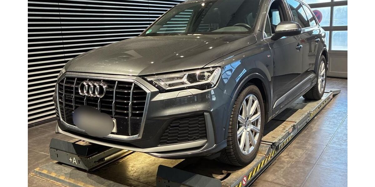 Audi Q7 77.932 km 46.462 &euro; Hagen 58091