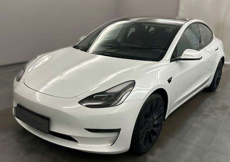 Tesla Model 3 28.000 km 33.900 &euro; Bochum 44803