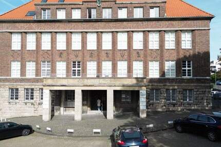 Gewerbeobjekt Hagen Hochschulviertel - 7 Zimmer, 243 m&sup2;, 2.400&euro; | Angebot:25675679