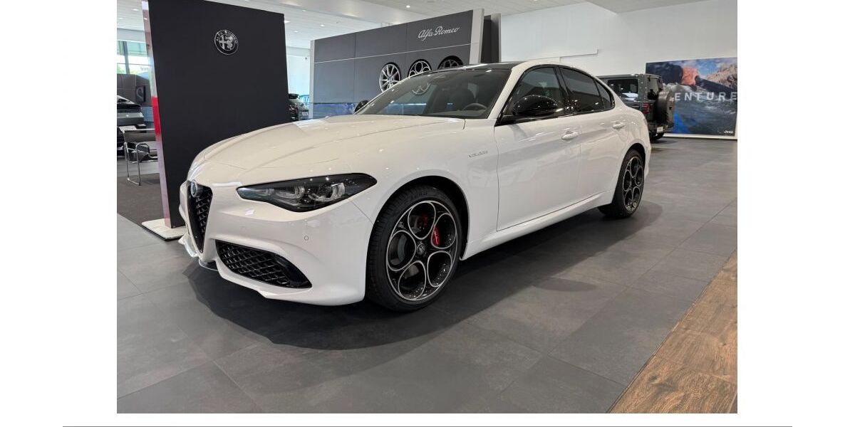 Alfa Romeo Giulia 19.900 km 40.000 &euro; Oberhausen 46049