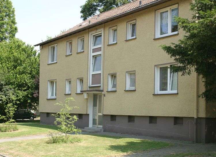 Etagenwohnung Essen Schonnebeck - 2 Zimmer, 37 m&sup2;, 244&euro; | Angebot:26028500