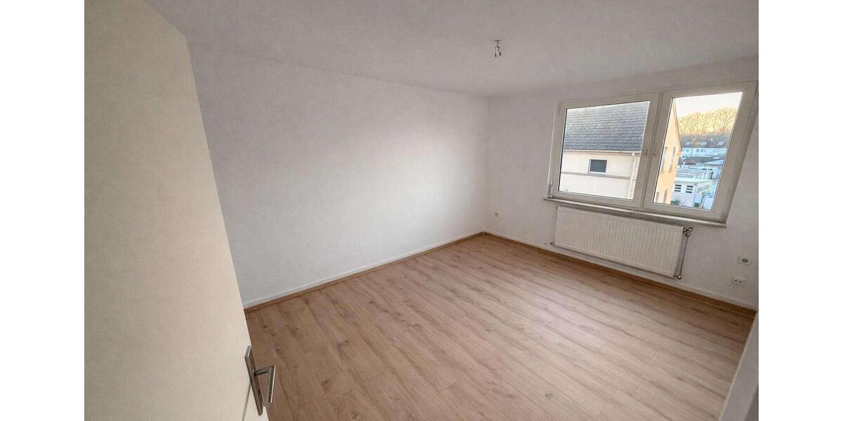 Etagenwohnung Gelsenkirchen Rotthausen - 2.5 Zimmer, 62 m&sup2;, 645&euro; | Angebot:24884991