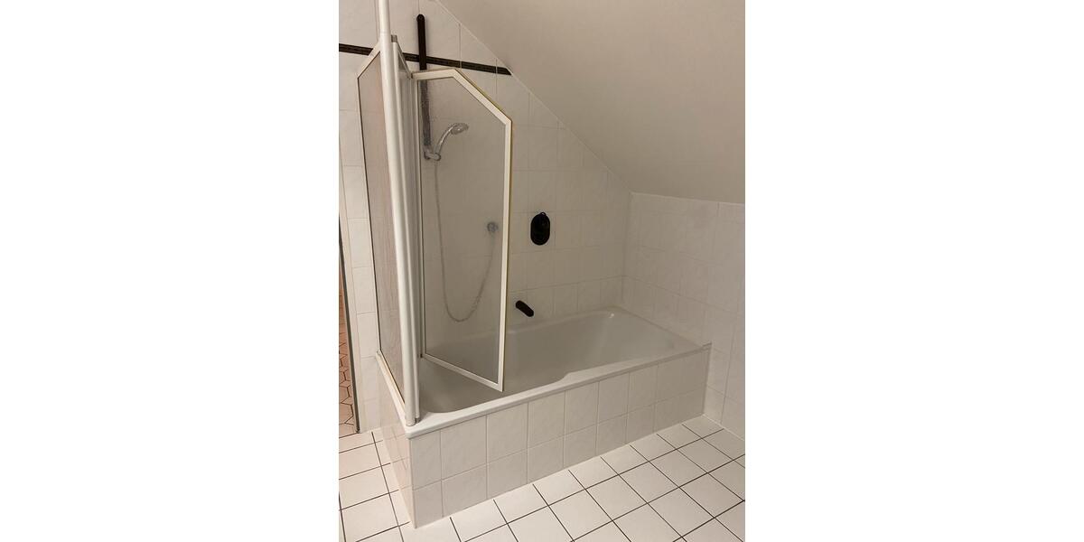 Dachgeschoßwohnung Bochum Bochum-Mitte - 2 Zimmer, 77 m&sup2;, 850&euro; | Angebot:26676634
