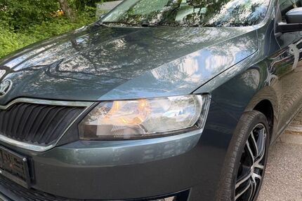 Skoda Rapid 155.702 km 6.200 &euro; Essen 45276