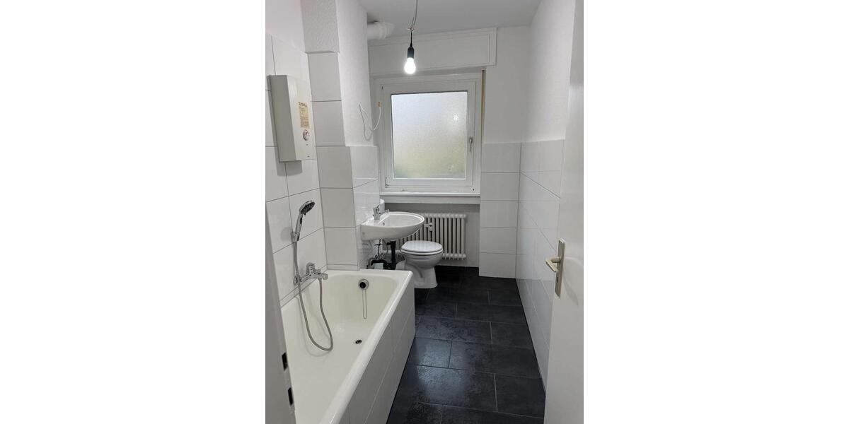 Etagenwohnung Essen Stadtbezirk III - 2 Zimmer, 55 m&sup2;, 580&euro; | Angebot:24487693