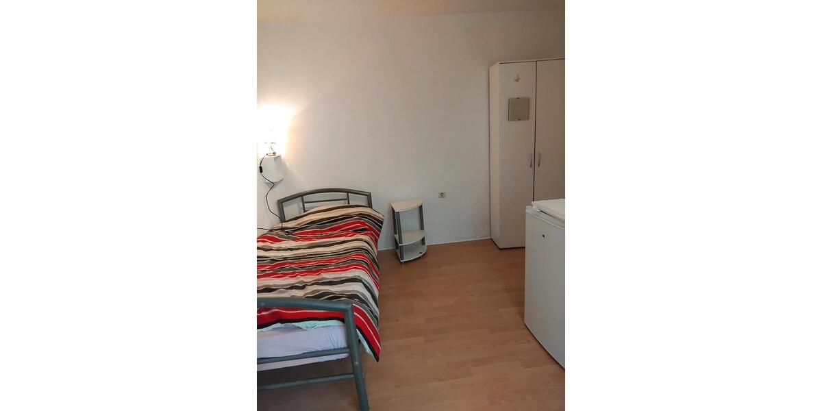 Etagenwohnung Bochum Bochum-Mitte - 1 Zimmer, 17 m&sup2;, 250&euro; | Angebot:26017926