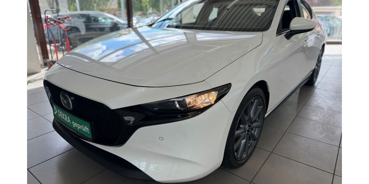 Mazda 3 45.873 km 18.890 &euro; Bottrop 46236