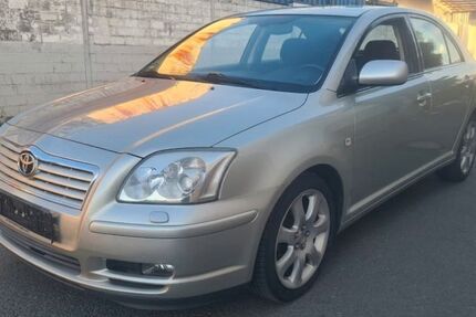 Toyota Avensis 112.560 km 5.990 &euro; Essen 45309