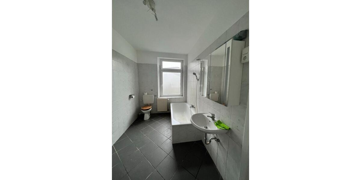 Einfamilienhaus Wuppertal Barmen - 10 Zimmer, 240 m&sup2;, 2.998&euro; | Angebot:24297863