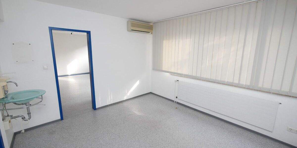 Gewerbeobjekt Gelsenkirchen / Buer Buer - 5 Zimmer, 140 m&sup2;, 1.050&euro; | Angebot:25707099