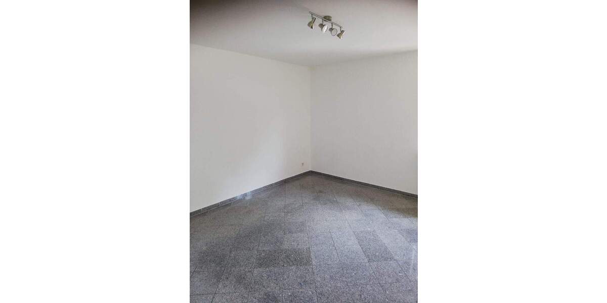 Etagenwohnung Gelsenkirchen Horst - 6 Zimmer, 120 m&sup2;, 810&euro; | Angebot:25735426