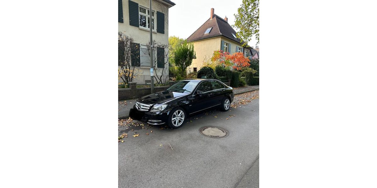 Mercedes-Benz C 200 130.274 km 11.600 &euro; Dortmund 44149