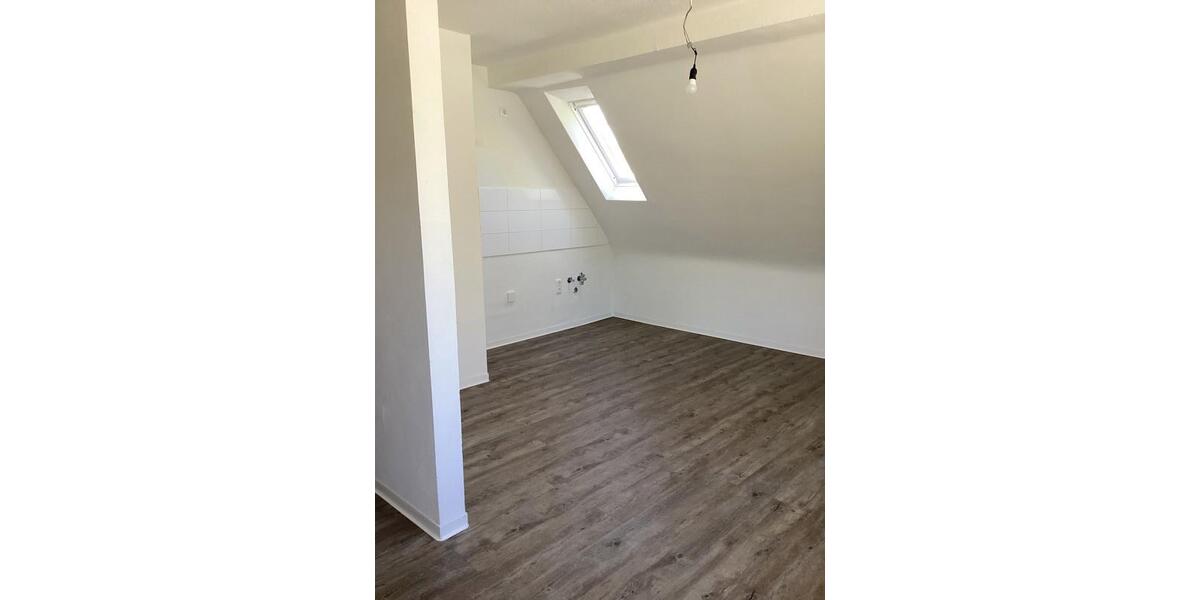 Dachgeschoßwohnung Oberhausen Alsfeld - 1 Zimmer, 38 m&sup2;, 410&euro; | Angebot:26365959