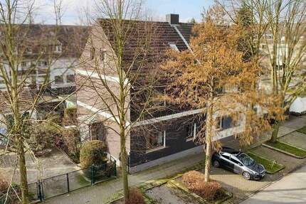 Haus Essen / Altenessen-Nord Altenessen-Nord - 6 Zimmer, 140 m&sup2;, 385.000&euro; | Angebot:25731608