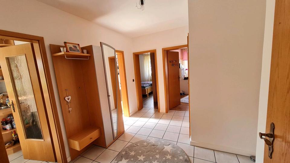 Etagenwohnung Dortmund Mengede - 3.5 Zimmer, 81 m&sup2;, 319.000&euro; | Angebot:23797275