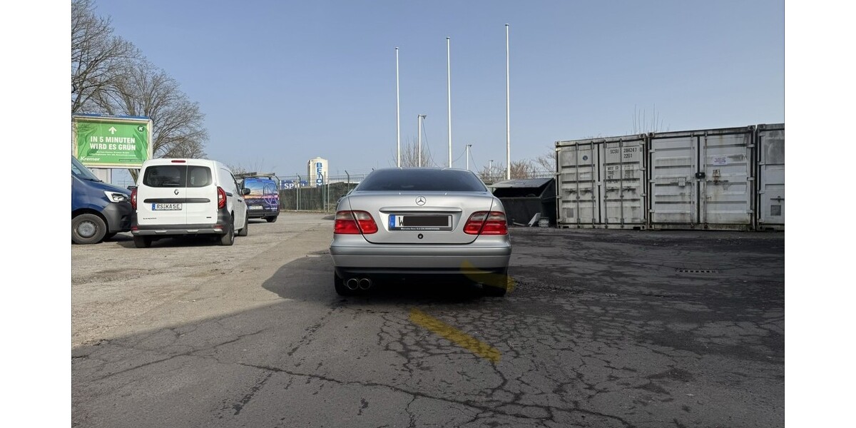 Mercedes-Benz CLK 230 247.000 km 2.000 &euro; Wuppertal 42275