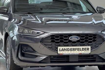 Ford Focus 61.118 km 18.499 &euro; Wuppertal 42389