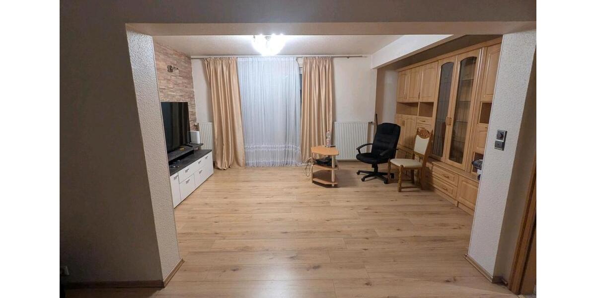 Etagenwohnung Velbert Velbert-Mitte - 2 Zimmer, 63 m&sup2;, 540&euro; | Angebot:25641566