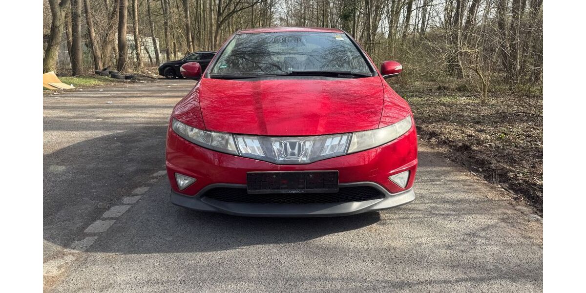 Honda Civic 186.856 km 2.300 &euro; Dortmund 44139
