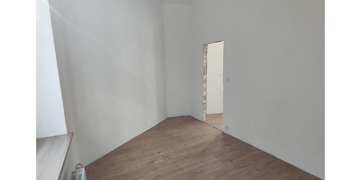 Erdgeschoßwohnung Essen Stadtbezirk VII - 4.5 Zimmer, 165 m&sup2;, 1.600&euro; | Angebot:25757008