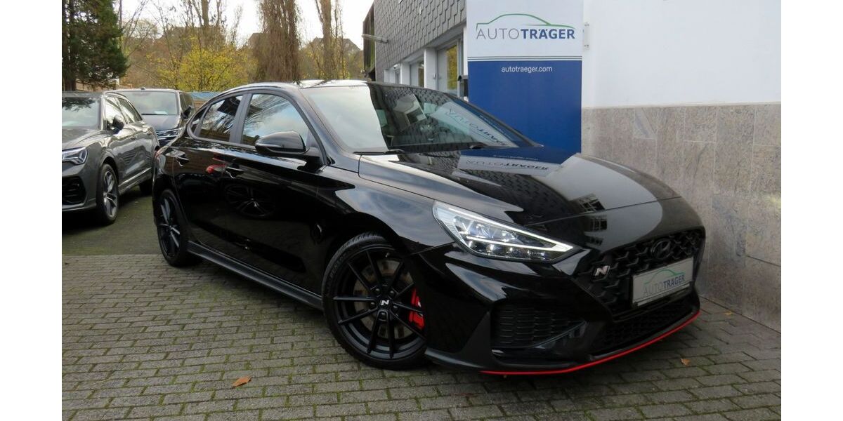 Hyundai i30 52.769 km 30.990 &euro; Wuppertal 42109