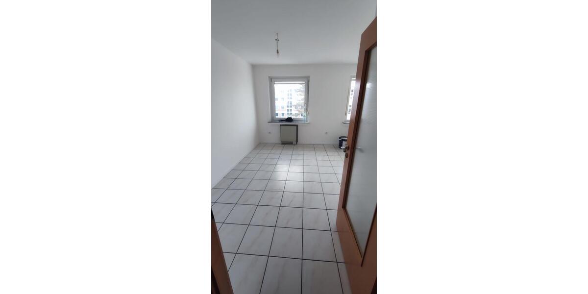 Etagenwohnung Bochum Günnigfeld - 2.5 Zimmer, 74 m&sup2;, 665&euro; | Angebot:26447937