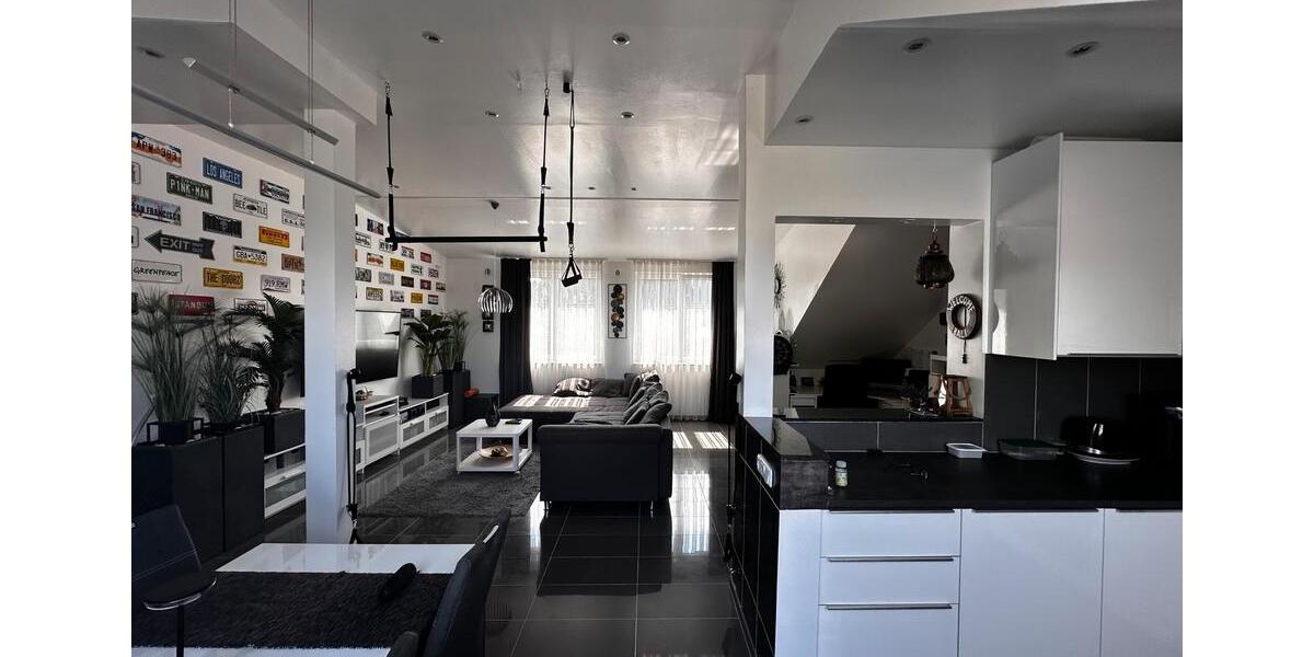 Dachgeschoßwohnung Essen Frillendorf - 3 Zimmer, 96 m&sup2;, 229.000&euro; | Angebot:27044145