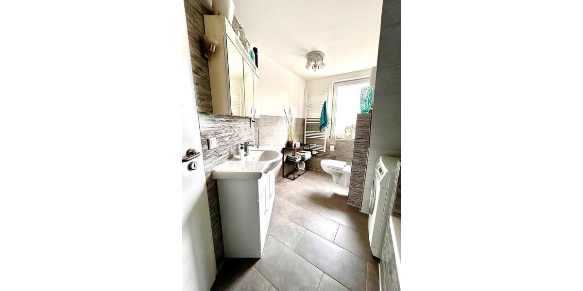 Etagenwohnung Wuppertal Gemarkung Langerfeld - 3 Zimmer, 90 m&sup2;, 199.000&euro; | Angebot:26613096