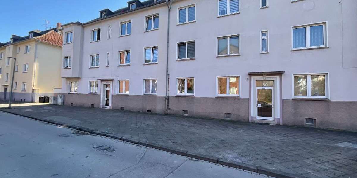 Etagenwohnung Gelsenkirchen Feldmark - 2 Zimmer, 40 m&sup2;, 350&euro; | Angebot:26582901