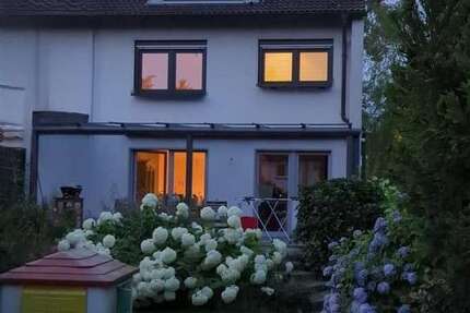 Haus Oberhausen Rothebusch - 4 Zimmer, 123 m&sup2;, 549.000&euro; | Angebot:25625785