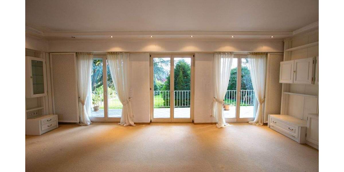 Terrassenwohnung Herne Horsthausen - 2 Zimmer, 130 m&sup2;, 1.300&euro; | Angebot:25746820