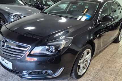 Opel Insignia 162.998 km 7.999 &euro; Selm 59379