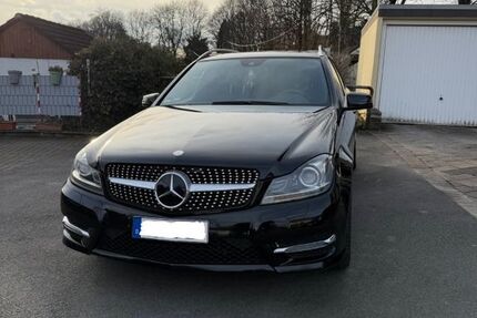 Mercedes-Benz C 350 151.325 km 13.500 &euro; Wuppertal 42281