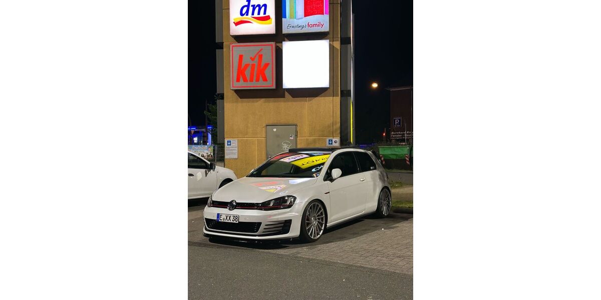 VW Golf 63.000 km 18.500 &euro; Essen 45277