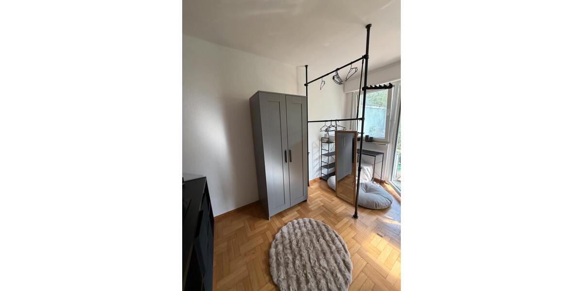 Erdgeschoßwohnung Essen Stadtbezirk II - 1 Zimmer, 42 m&sup2;, 1.190&euro; | Angebot:25859707