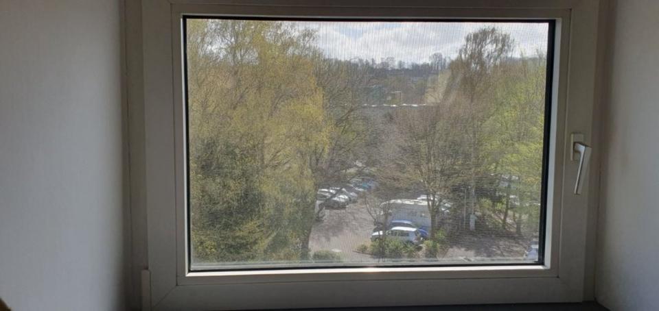 Dachgeschoßwohnung Witten - 4 Zimmer, 62 m&sup2;, 400&euro; | Angebot:25919995