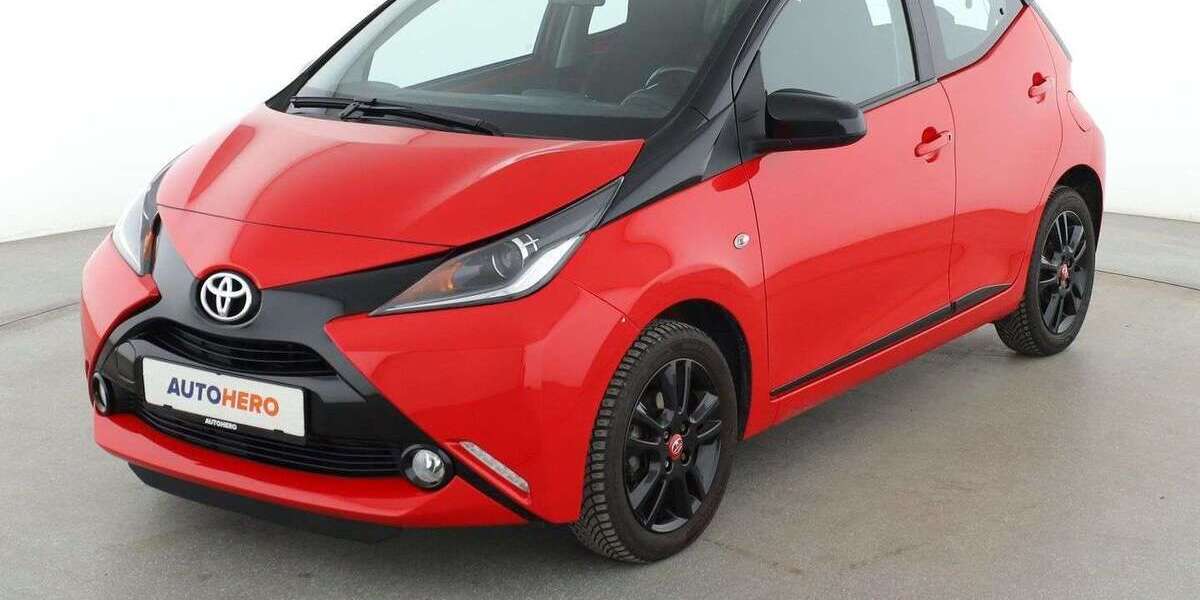 Toyota Aygo 51.602 km 9.930 &euro; Essen 45141