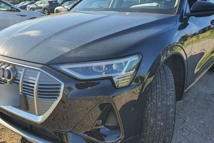 Audi e-tron 28.605 km 35.250 &euro; Hagen 58091