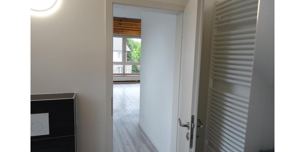 Dachgeschoßwohnung Bottrop - 2 Zimmer, 60 m&sup2;, 550&euro; | Angebot:26629583