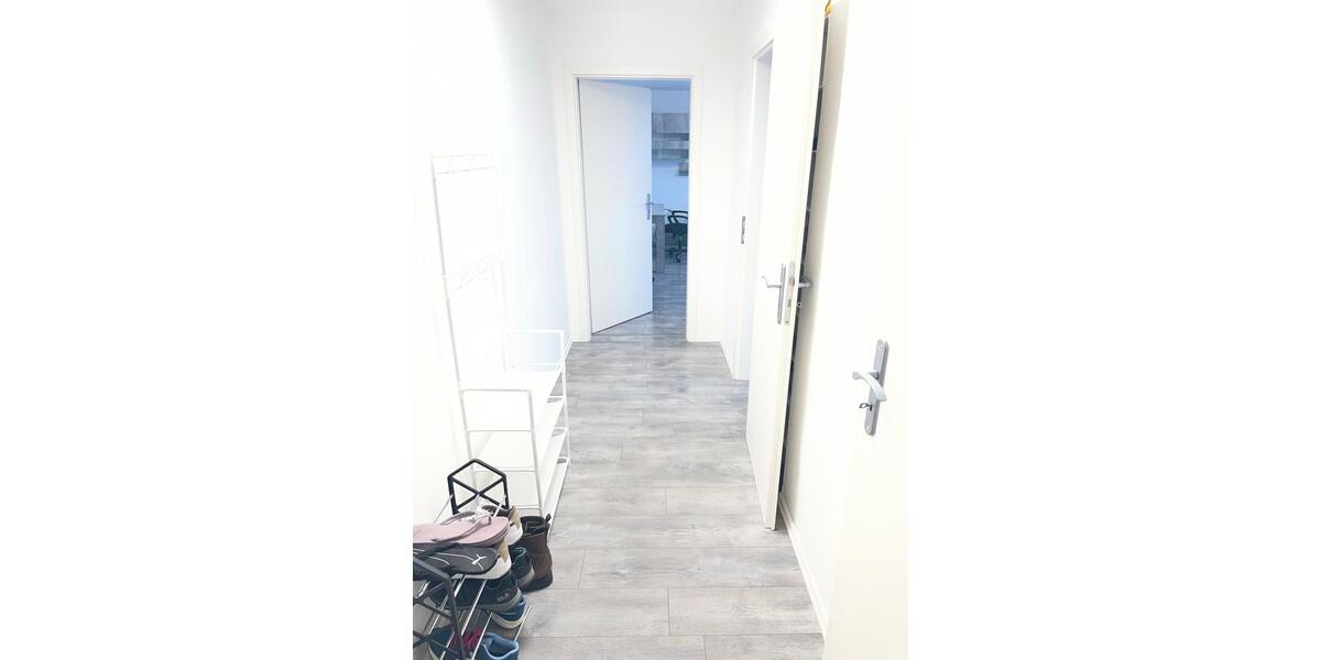 Dachgeschoßwohnung Essen Stadtbezirk V - 2 Zimmer, 50 m&sup2;, 550&euro; | Angebot:25298972